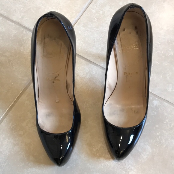Black Louboutins 40 - Picture 2 of 4